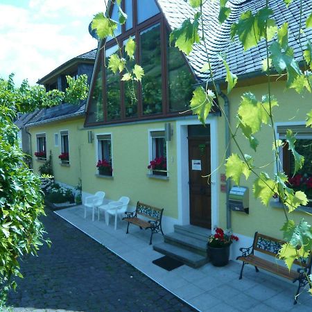 Pension Am Weinberg Mesenich Exterior foto